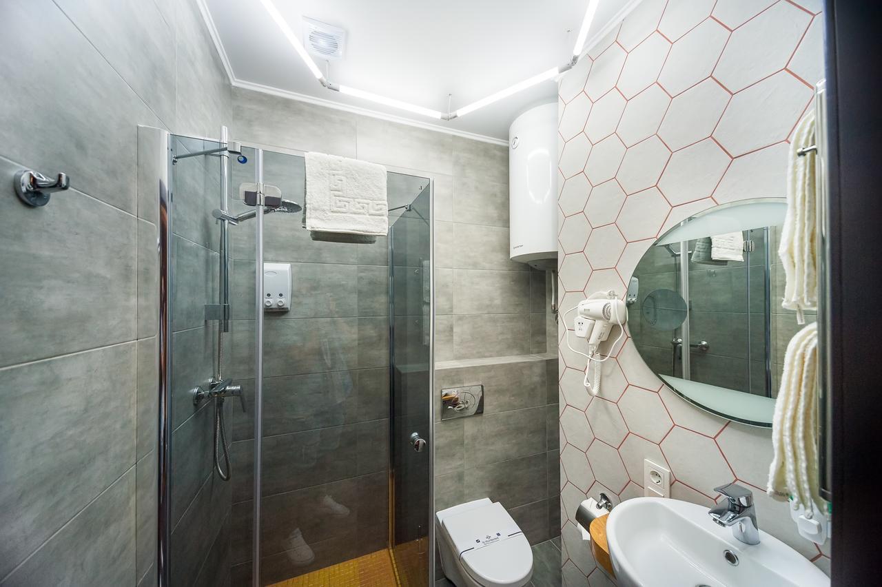 Beehive Hotel Odessa Eksteriør bilde