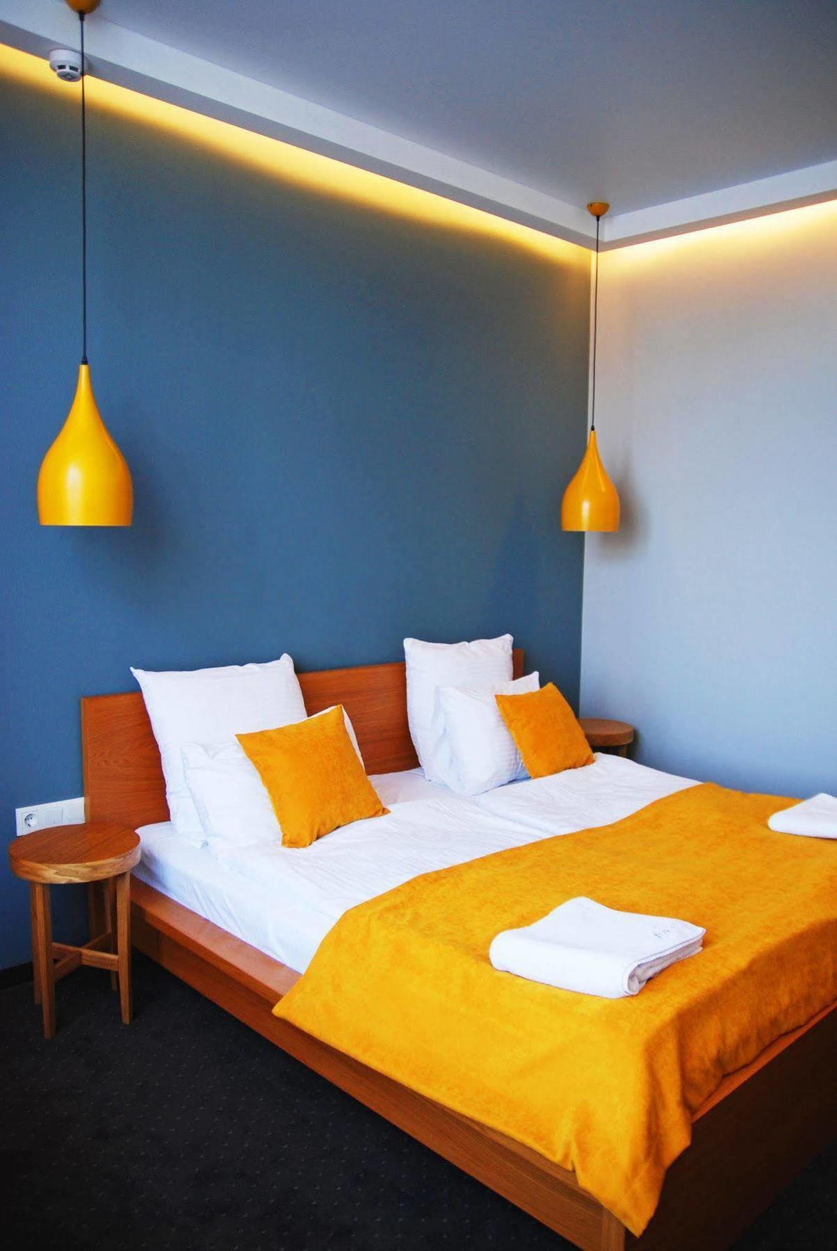 Beehive Hotel Odessa Eksteriør bilde